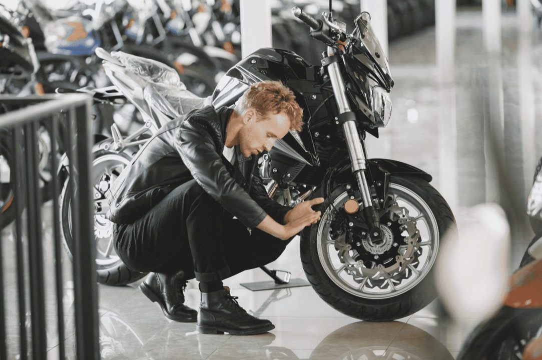 découvrez comment l'assurance moto malus impacte vos primes d'assurance et comment optimiser votre contrat pour réduire vos coûts. informez-vous sur les solutions adaptées aux conducteurs avec un malus.